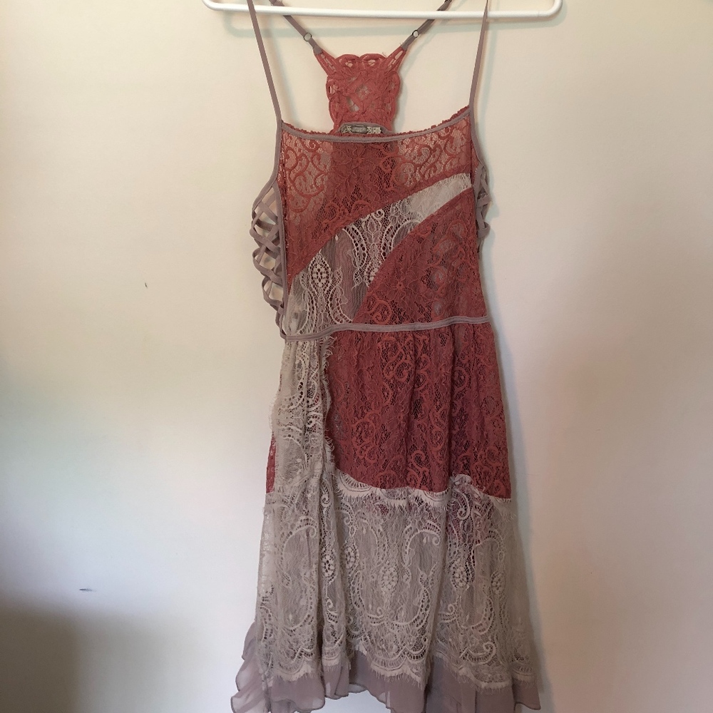 Gimmicks by BKE Lace Dress